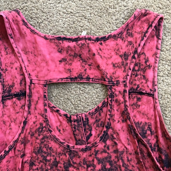 Cropped tank 💥 - Picture 3 of 3